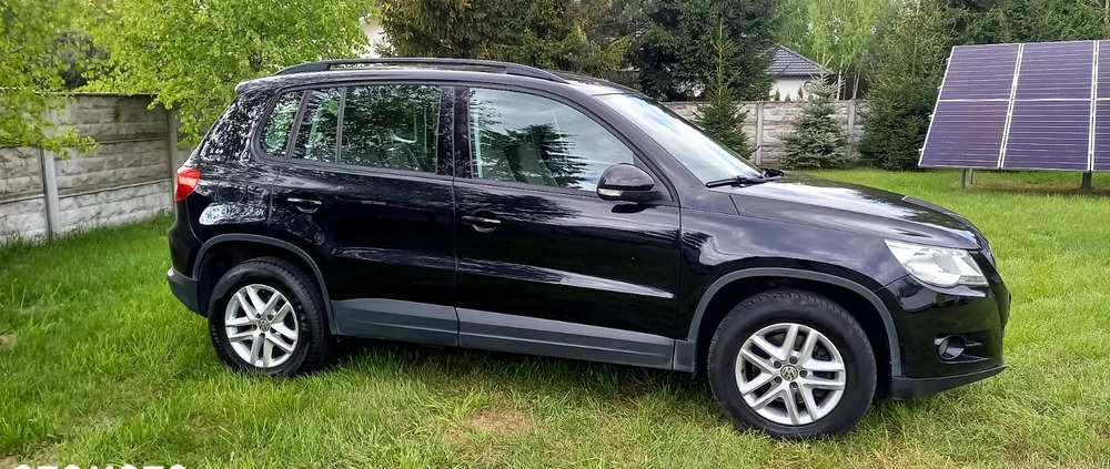 Volkswagen Tiguan cena 29900 przebieg: 194000, rok produkcji 2008 z Uniejów małe 497